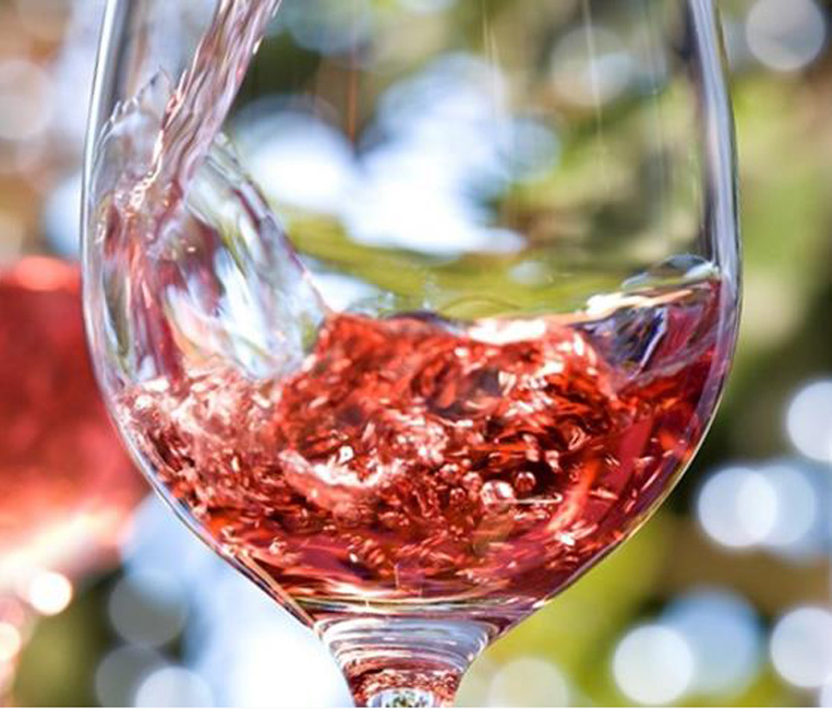 Your Crisp Pink Wines Guide Sorted, This International Rose Day Wine Park